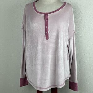Pre-Owed Secret Treasures Pink Velour Pajama Set Size L